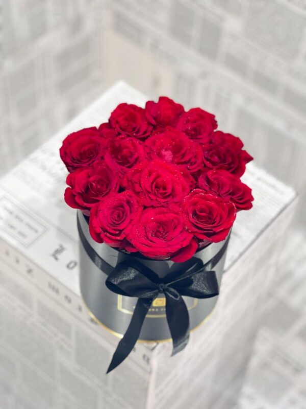 Emma Flower Box - Image 2