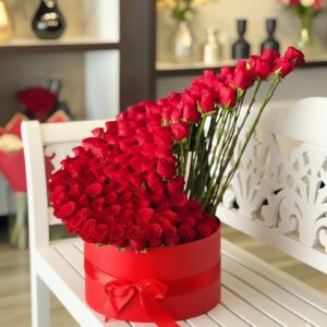 Classic Love Flowers | 95-231 Roses | Anniversary | Birthday | Valentine's Day | Wedding | Gift of Love