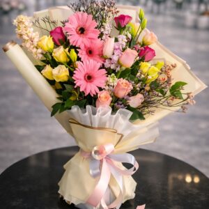 Solitude Flower Bouquet | 15–21 Mix Flowers | Birthday | Father's Day | Friendship | Love | Perfect Gift